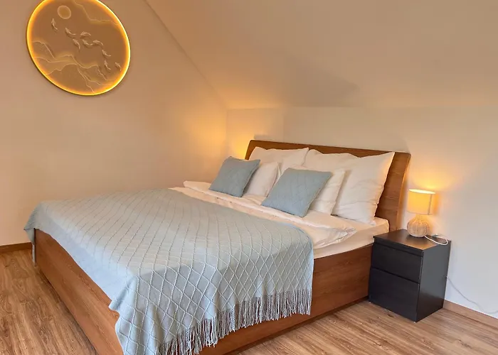 Garden Free Parking And Air Conditioning Vila *